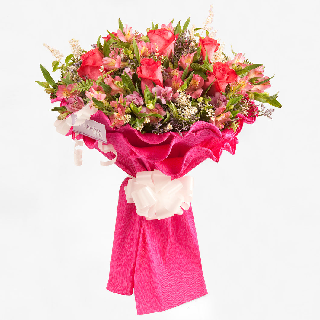 Bouquet of Roses & Peruvian Lilies Italian Style
